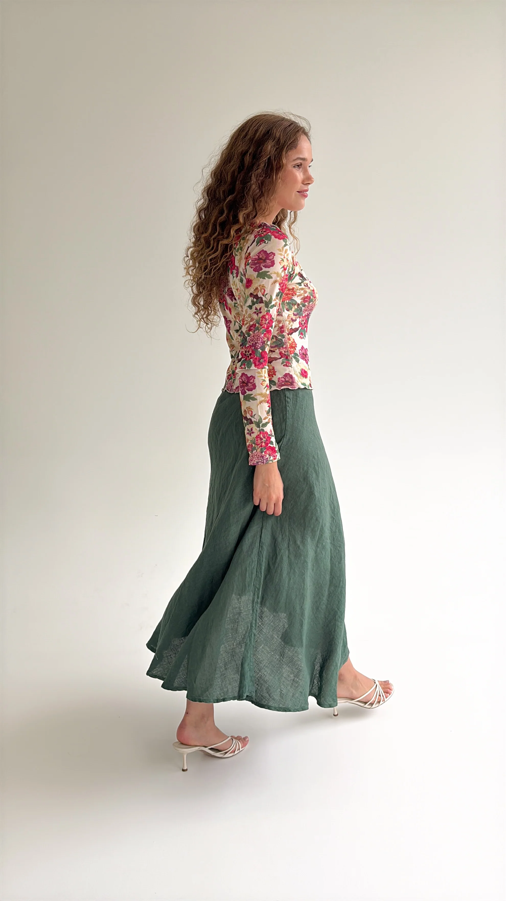 Pretty Little Linen Skirt - Image 4